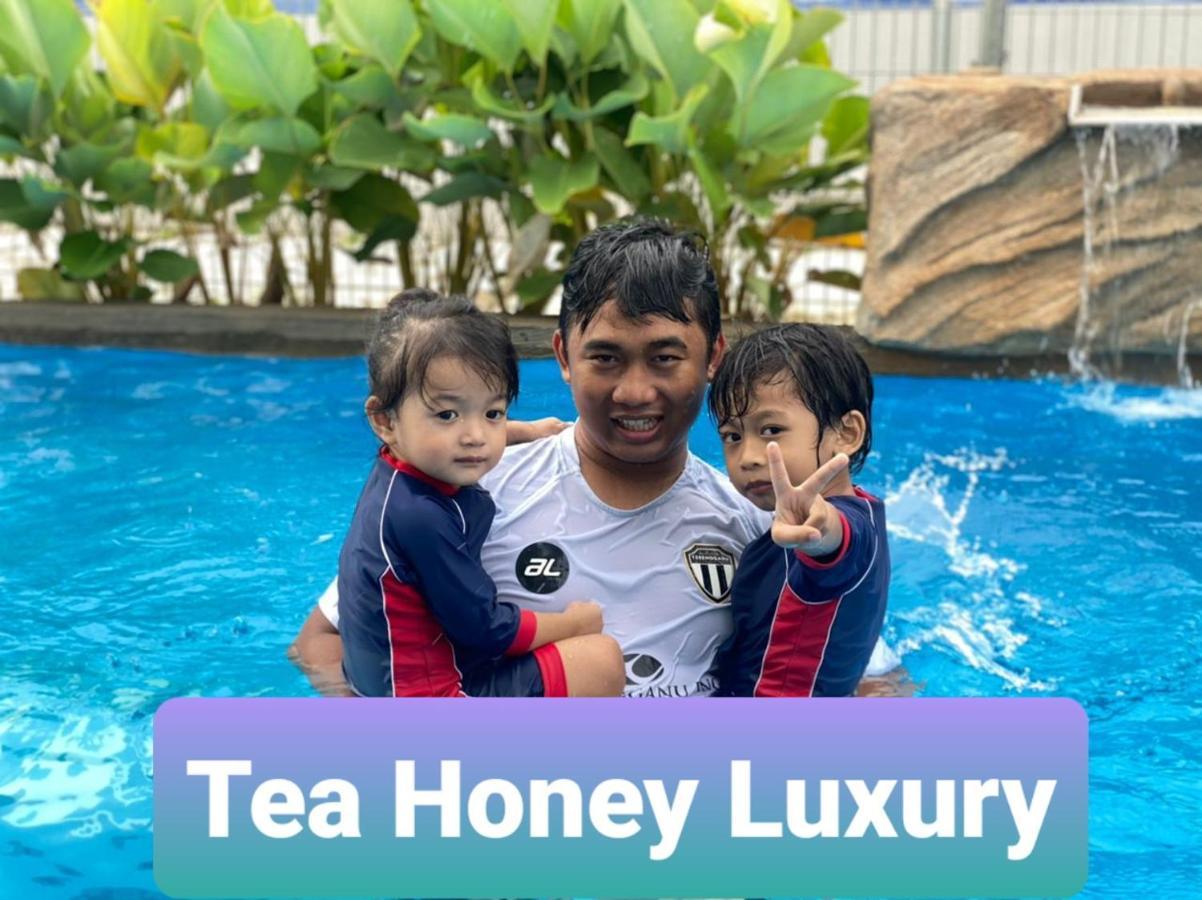Tea Honey Luxury Villa Malacca Exterior photo